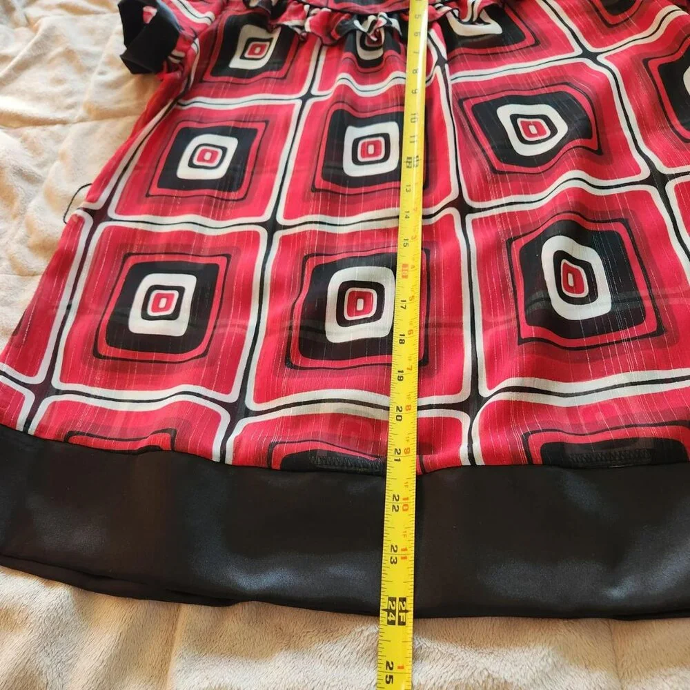RAMPAGE Y2k red and black babydoll blouse Sz M office siren business casual mod